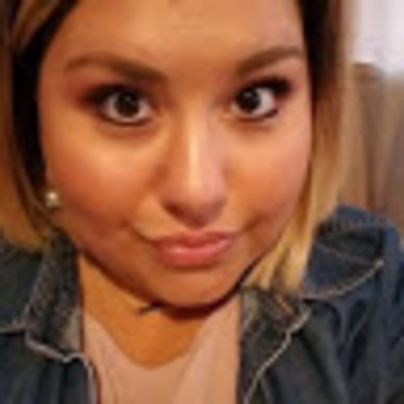 anaissaundersa